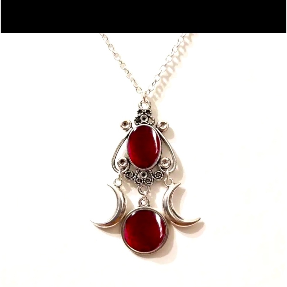 Moon Goddess Pendant Necklace Jewelry Vintage Creative Alloy pe…